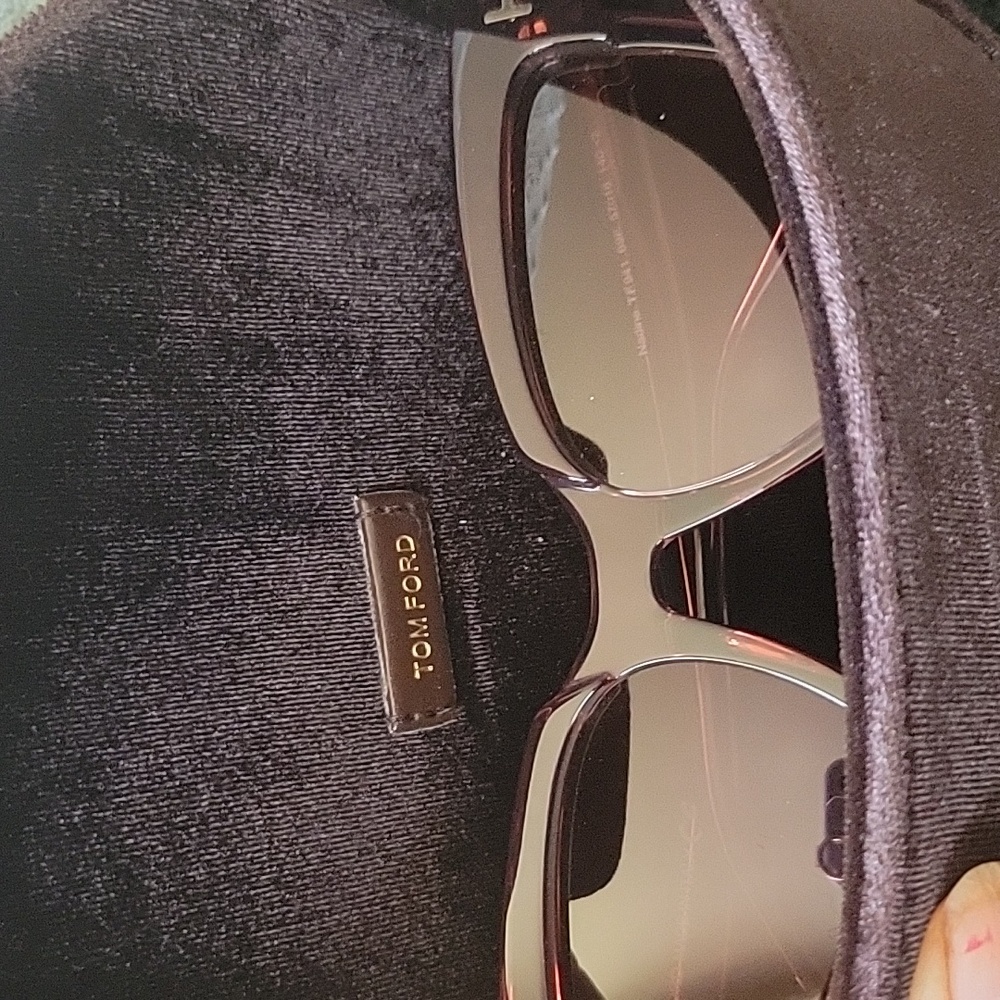 TOM FORD SUNGLASSES - Picture 6 of 14